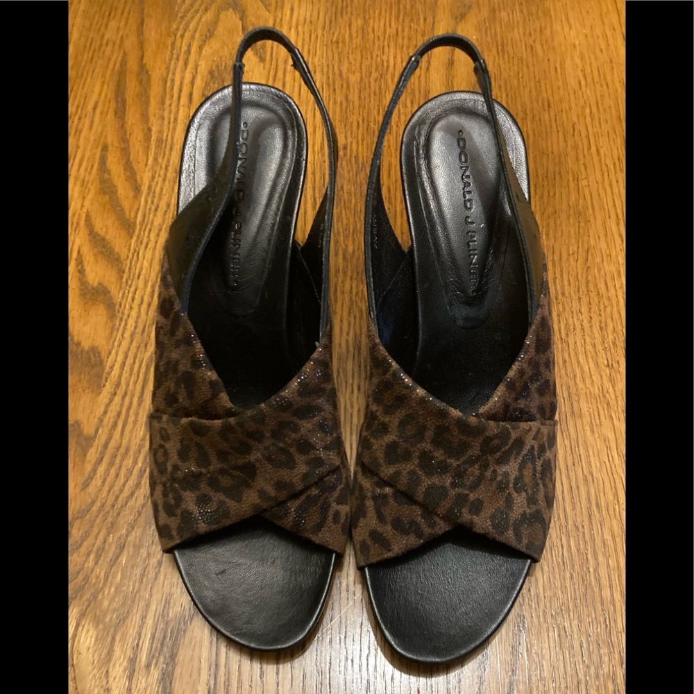 Donald J Pliner Avery S4 Leopard Print Sling Back Heels